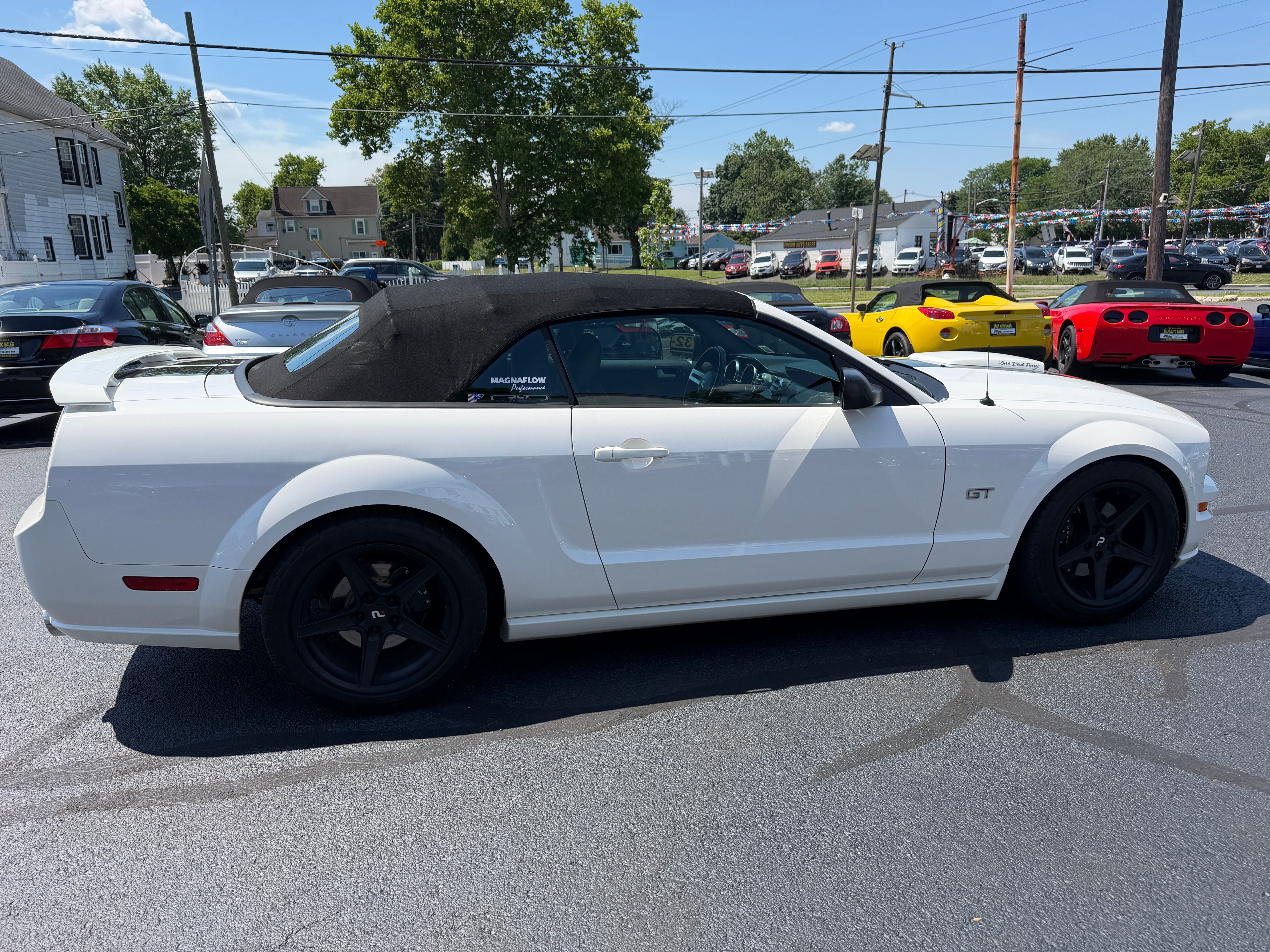 Used 2007 Ford Mustang GT Premium Convertible RWD image 25
