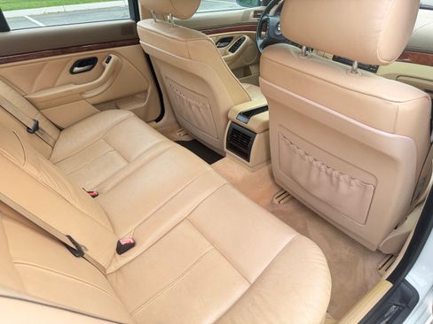 Used 2003 BMW 530i Sedan RWD image 48