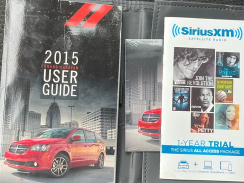 Used 2015 Dodge Grand Caravan SE image 18