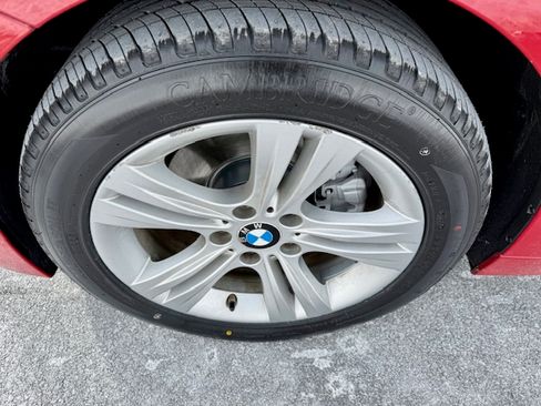 Used 2018 BMW 330i xDrive image 10