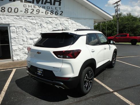 Used 2023 Chevrolet TrailBlazer ACTIV image 9