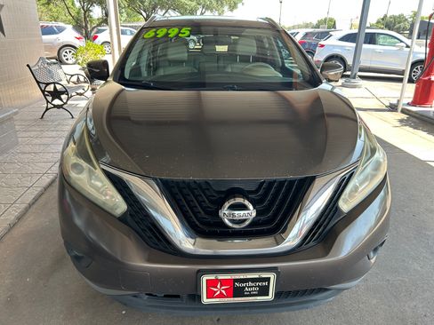 Used 2015 Nissan Murano 2WD SV image 2