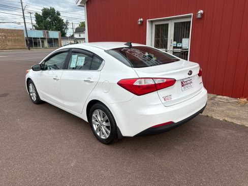 Used 2014 Kia Forte EX Sedan FWD image 4