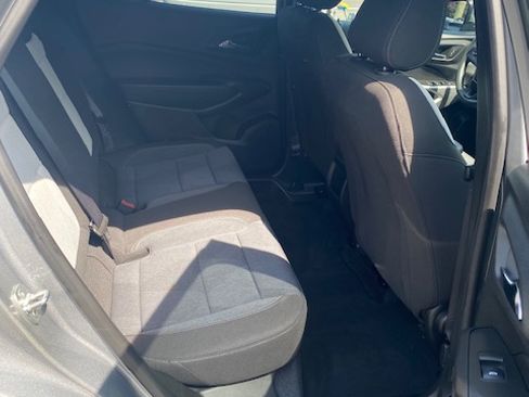 Used 2024 Chevrolet Trax LS FWD image 15
