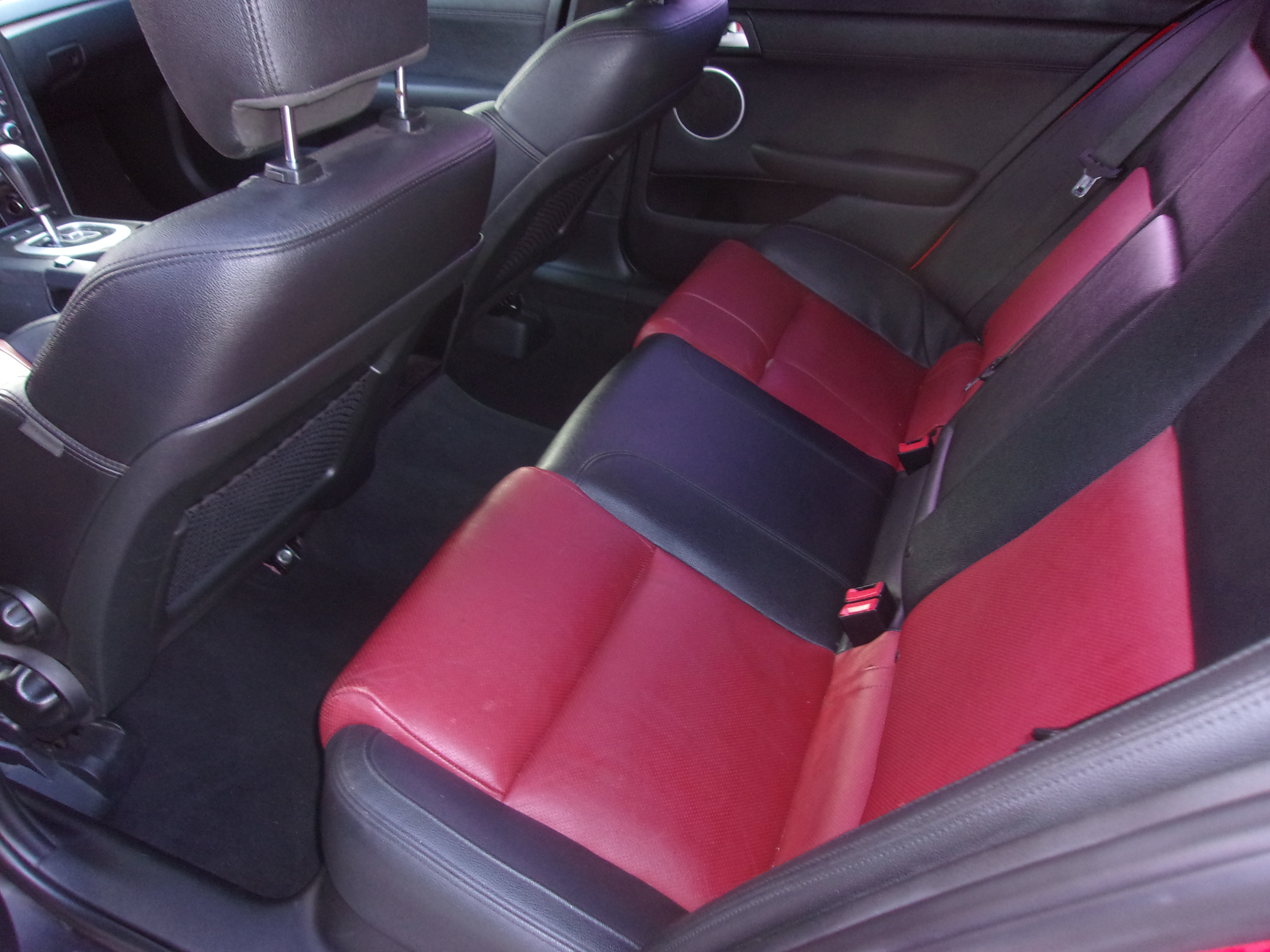 Used 2009 Pontiac G8 RWD image 6