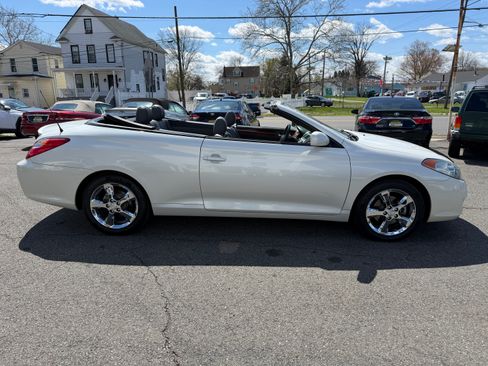 Used 2006 Toyota Solara SLE image 26