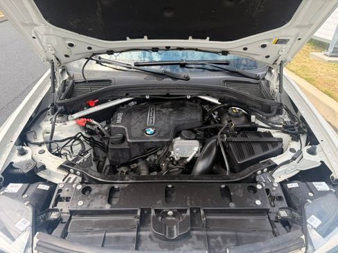 Used 2017 BMW X3 xDrive28i AWD/4WD image 31
