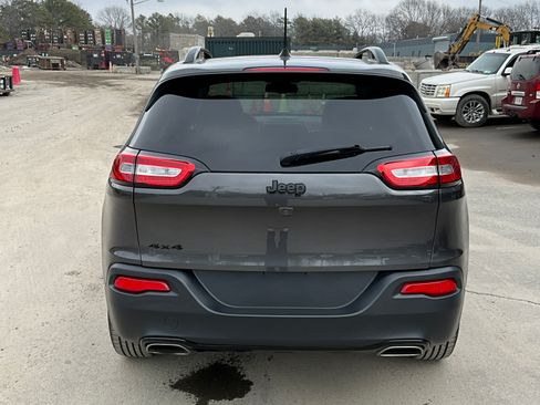 Used 2016 Jeep Cherokee High Altitude image 6