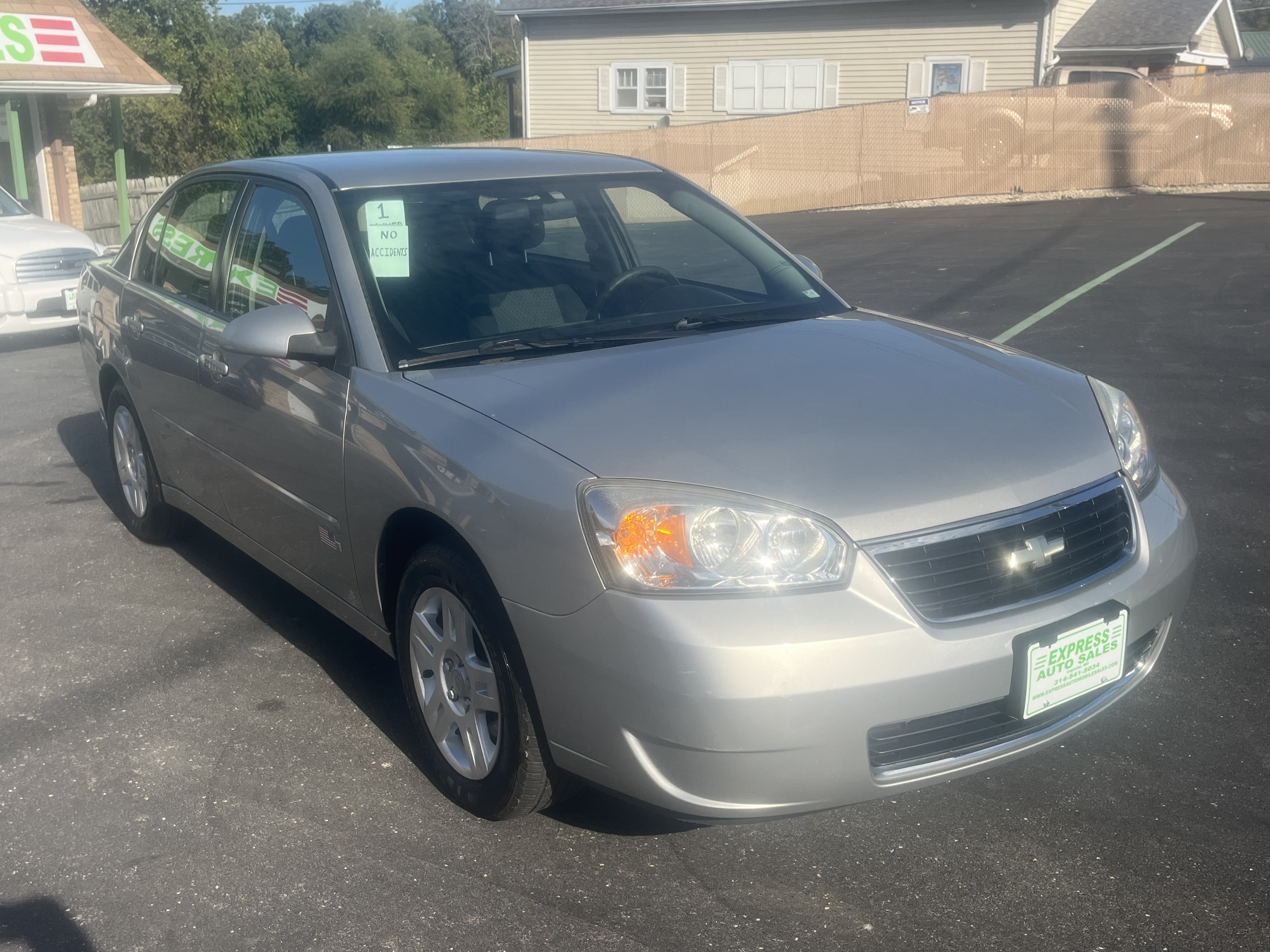 Used 2007 Chevrolet Malibu LT V6 FWD image 10