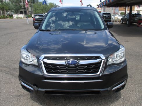 Used 2017 Subaru Forester 2.5i Limited AWD/4WD image 17