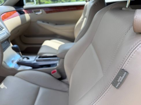 Used 2008 Toyota Solara SLE image 5