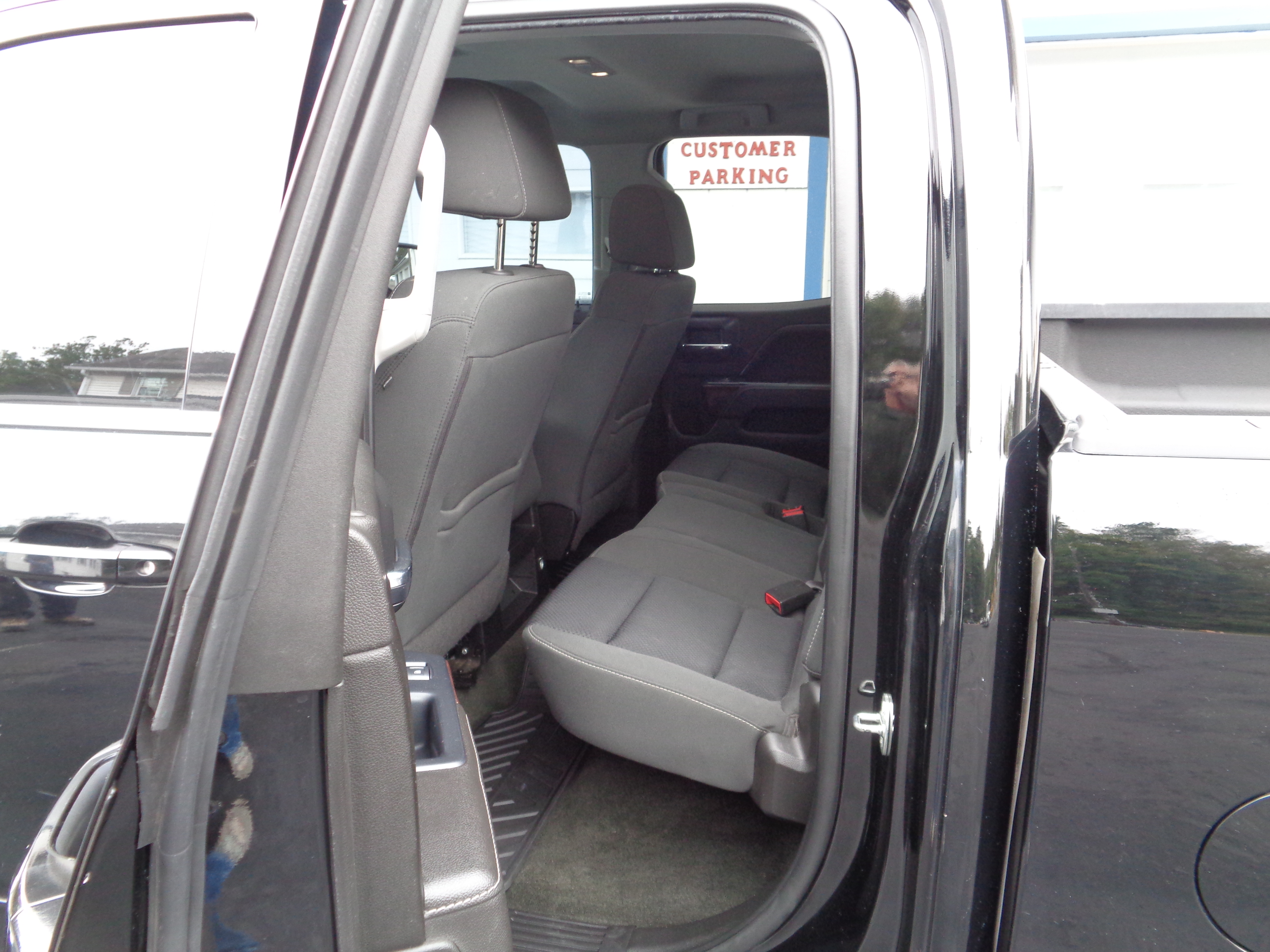 Used 2017 GMC Sierra 1500 4x4 Double Cab SLE image 5