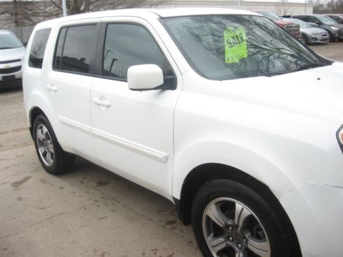 Used 2015 Honda Pilot EX image 3