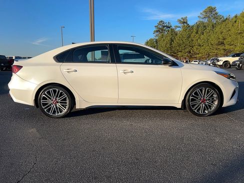 Used 2023 Kia Forte GT image 4