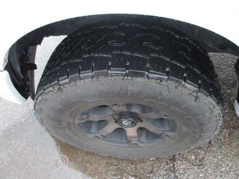 Used 2017 Ford F150 4x4 SuperCrew image 24