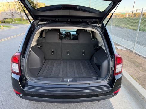 Used 2016 Jeep Compass Sport image 16