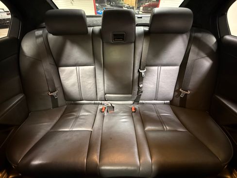 Used 2007 BMW M5 RWD image 35