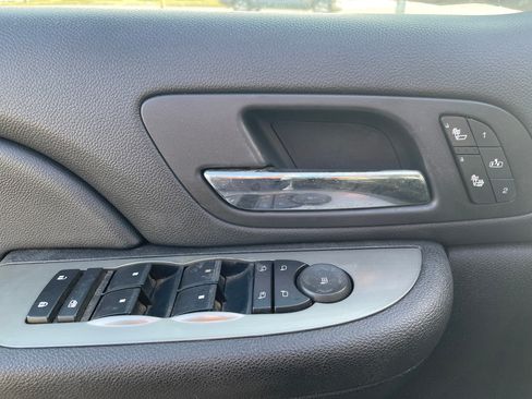 Used 2008 Chevrolet Avalanche Z71 image 13