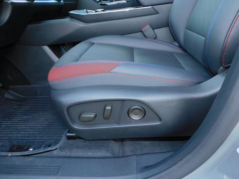 New 2026 Chevrolet Equinox RS image 15