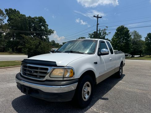 Used 2000 Ford F150 2WD SuperCab image 1
