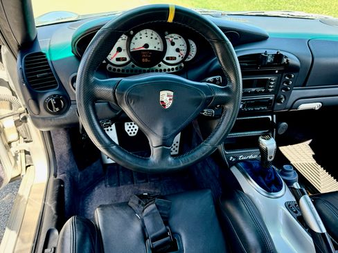 Used 2002 Porsche 911 Turbo AWD/4WD image 28
