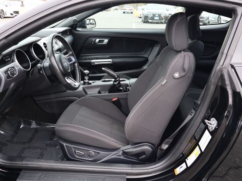 Used 2018 Ford Mustang GT image 13