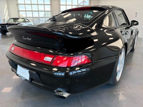 Used 1996 Porsche 911 Turbo image 5