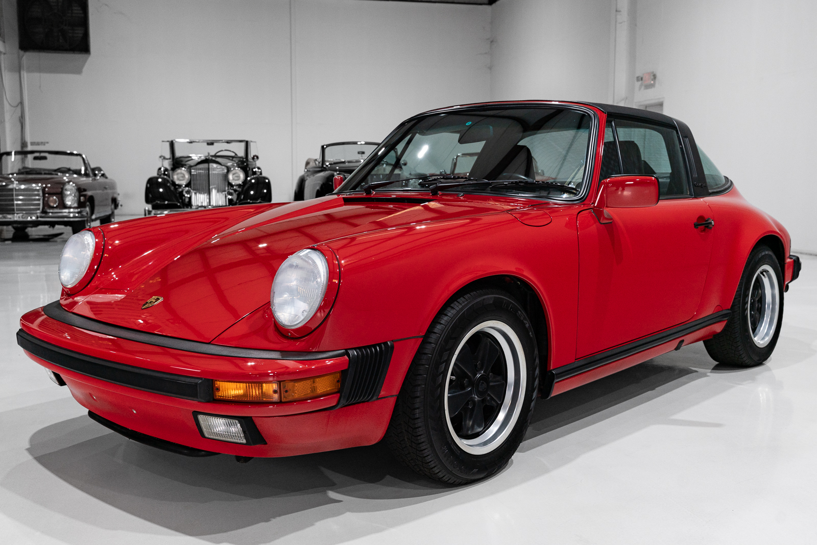 Used 1987 Porsche 911 Targa RWD image 4