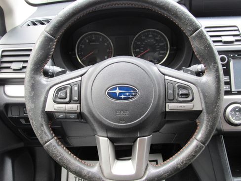 Used 2016 Subaru Crosstrek 2.0i Premium AWD/4WD image 22