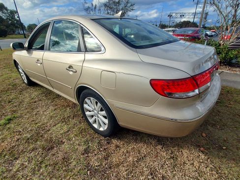 Used 2010 Hyundai Azera GLS image 7