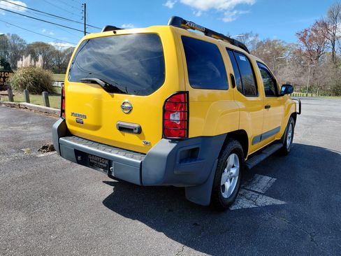 Used 2006 Nissan Xterra SE image 3