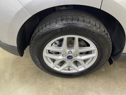 Certified 2022 Ford Edge SEL image 7