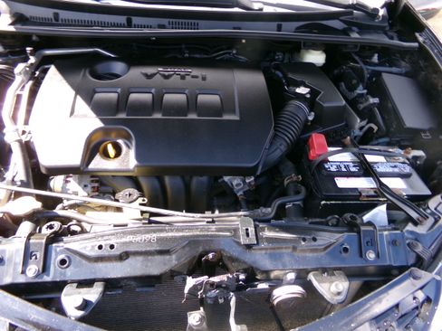 Used 2016 Toyota Corolla S Plus image 17