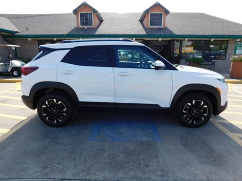 Used 2023 Chevrolet TrailBlazer LT image 10