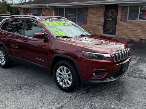 Used 2019 Jeep Cherokee Latitude image 4