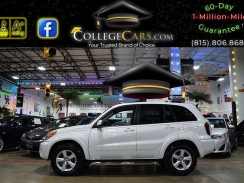 Used 2004 Toyota RAV4 image 1