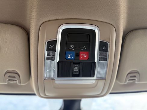 Used 2022 RAM 2500 Laramie image 18