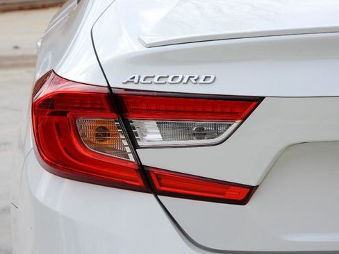 Used 2020 Honda Accord Sport image 21