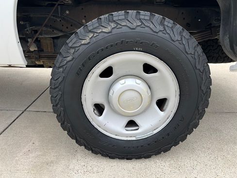 Used 2008 Ford F250 XL image 16