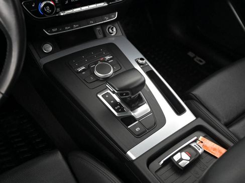 Used 2020 Audi Q5 2.0T Premium image 20