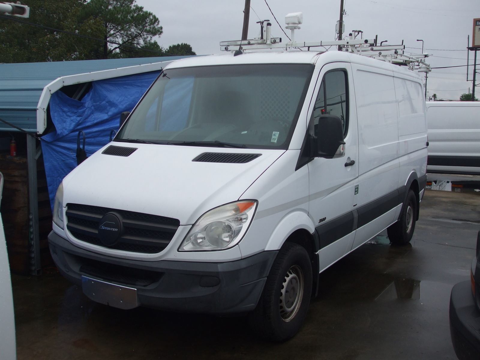 Used 2013 Mercedes-Benz Sprinter 2500 144 image 1