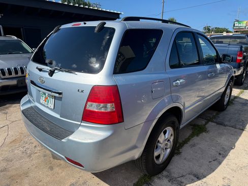 Used 2008 Kia Sorento 4WD image 3