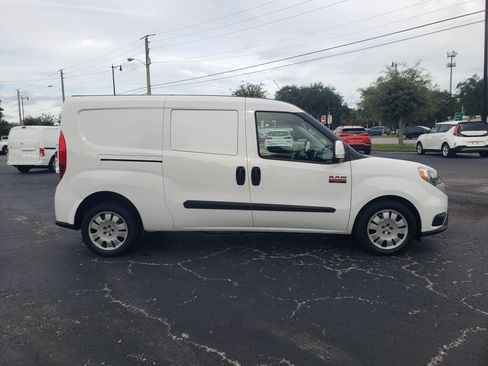 Used 2020 RAM ProMaster City Tradesman SLT FWD image 6