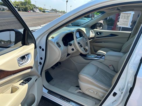 Used 2013 INFINITI JX35 AWD image 4