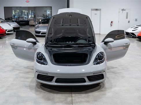 Used 2019 Porsche 718 Cayman S RWD image 38