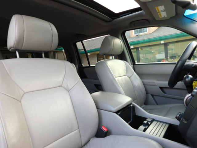 Used 2015 Honda Pilot FWD EX-L w/ Navigation image 23