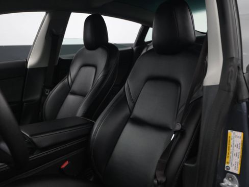 Used 2022 Tesla Model 3 Long Range image 37