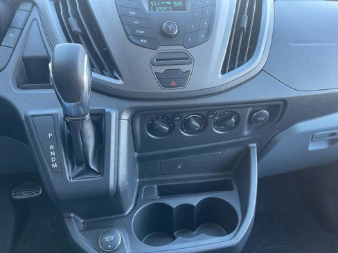 Used 2019 Ford Transit 350 XL image 39
