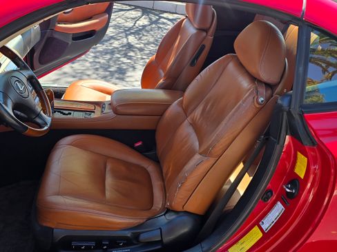 Used 2005 Lexus SC 430 image 33