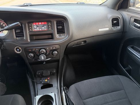 Used 2014 Dodge Charger AWD/4WD image 11